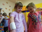 Malování na dřevěné magnetky